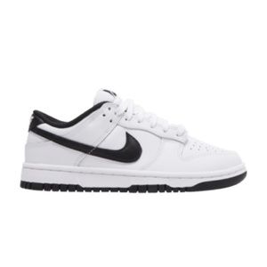 Women’s Nike dunk low in black/white size 7